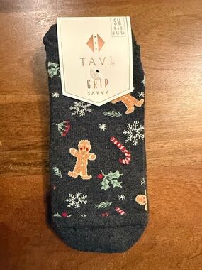 FUN gingerbread candy cane and snowflake! Gray Holiday Gingerbread Socks